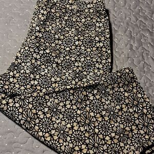 Kim Rogers Black and Cream Patterned Cropped Pants